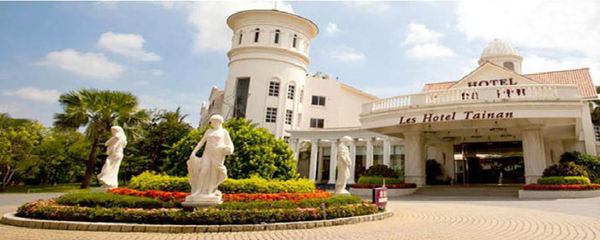 奶酒、台南婚禮主持、高雄婚禮主持、南部主持人、中部婚禮主持、南部婚禮企劃、南部婚禮主持、樂玩創意、相信樂團、中部婚禮企劃、婚禮策劃、活動主持、春酒尾牙主持、婚禮顧問、婚禮司儀、評價推薦、台南商務會館